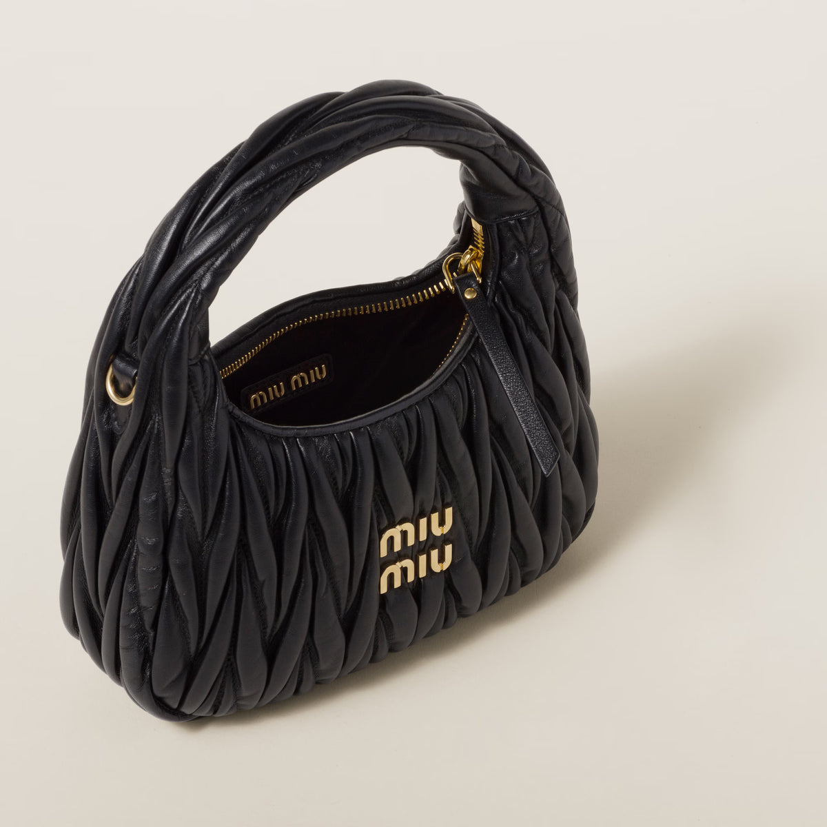 Wander Matelassé Nappa Leather Hobo Bag